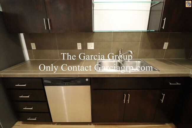 Photo - 765 NE Adwick Dr