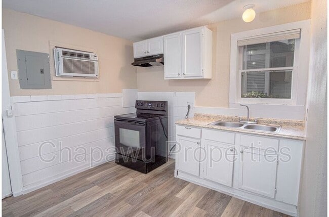 Photo - 342 Vine St