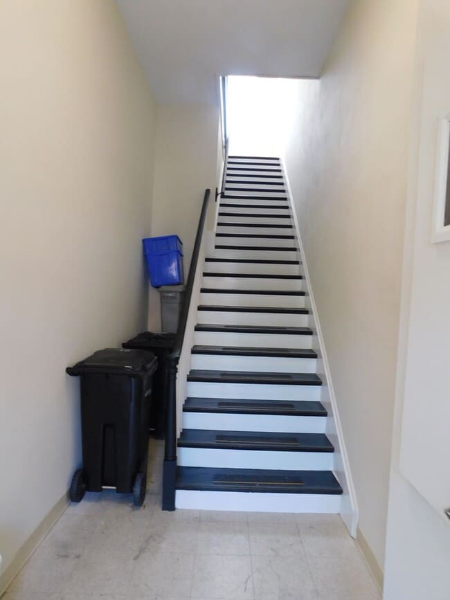 Photo - 113 W Boscawen St Unit #3