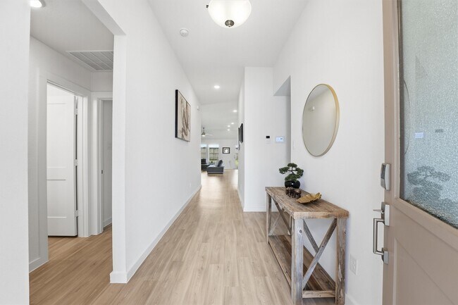 Photo - 8611 Pier Cove Dr