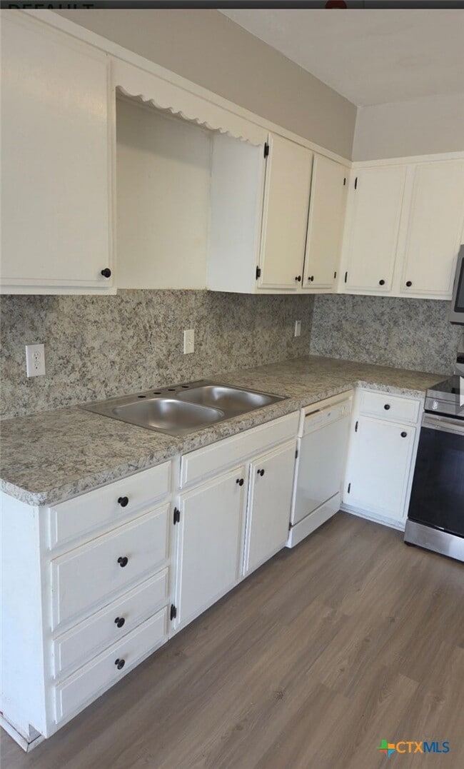 Photo - 604 Sherwood Dr Unidad D