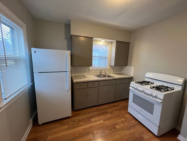 Photo - 217 Prospect Ave NE Unit 1