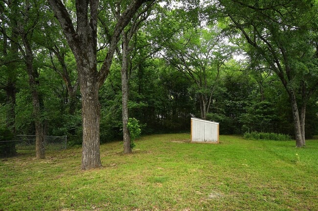 Photo - South Tyler! Lovely 2 Bedroom, 1 Bath Duplex w/ Carport! Tyler ISD Jack Elementary.