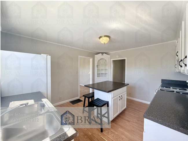 Photo - Charming 3-Bedroom Cottage in Kingsport