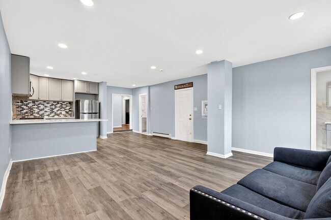 Photo - 1582 Irving St Unit Second Floor