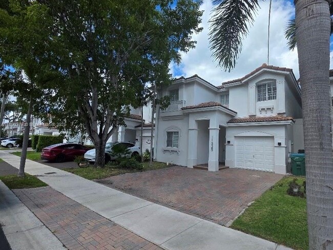 Building Photo - 11525 NW 71st St