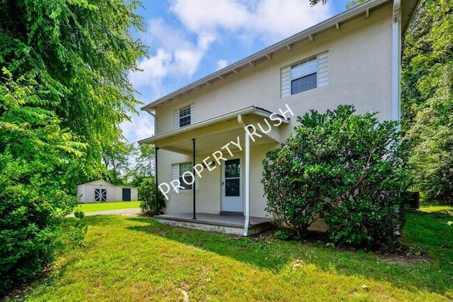 Photo - 424 Hedgewood Dr