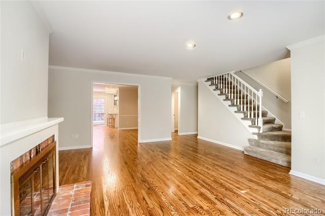 Photo - 338 Clayton St