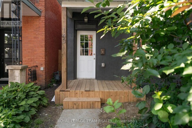 Photo - 143 St Andrew St