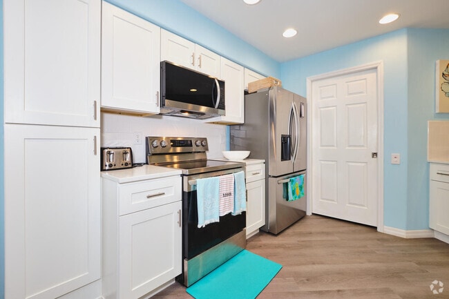 Building Photo - 9100 Southmont Cove Rental
