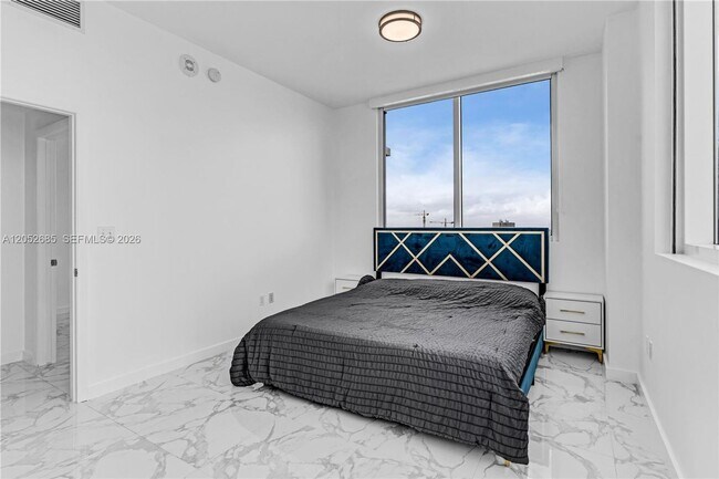 244 Biscayne Blvd