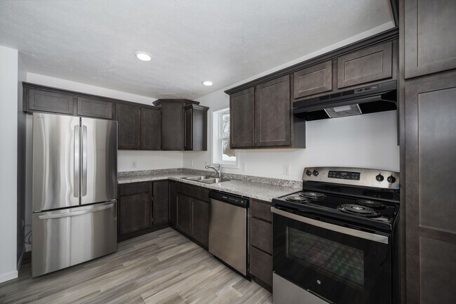 Photo - 1012 - 1014Escape St. Boyne City, MI 49712 Unidad 1012 Escape St. Boyne City, MI 49712  1