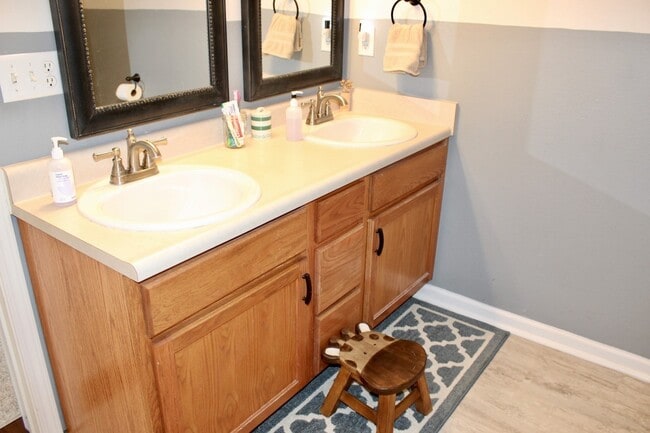 Photo - Beautiful 3 Bedroom 2 Bath in Sterling Heights