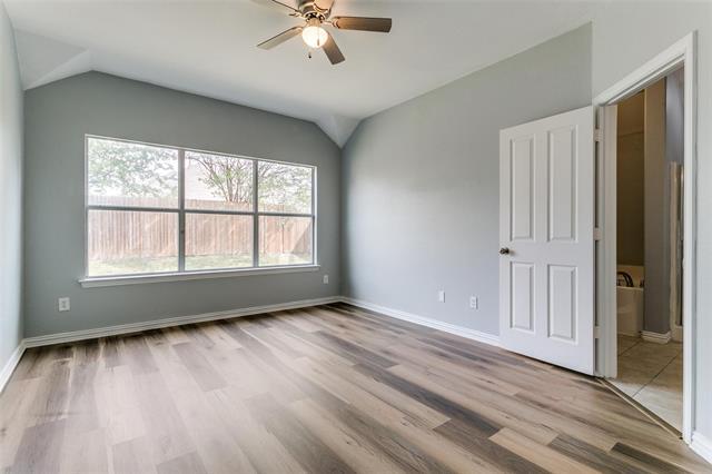 Photo - 815 Creekside Dr
