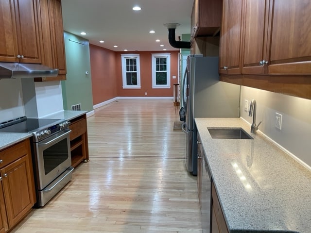 Photo - 3754 Tudor Arms Ave