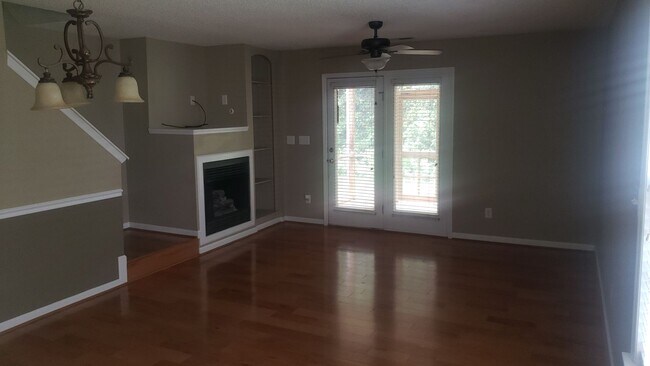Photo - Charming 2Br 2.5Ba Townhome with Garage in...