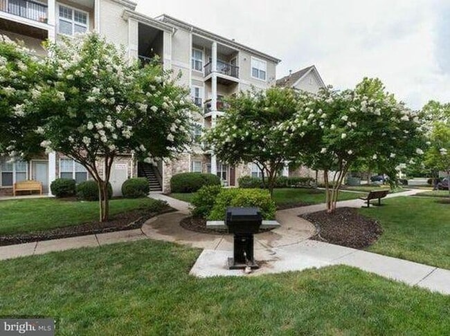 Building Photo - 13397 Connor Drive Unit J Rental
