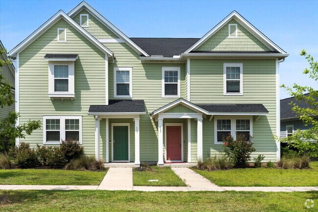 Building Photo - "Charming Townhouse within Carnes Crossroa...