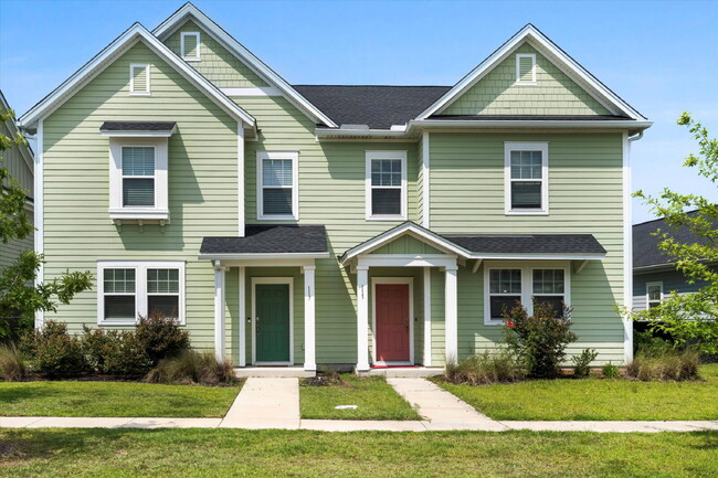 "Charming Townhouse within Carnes Crossroa... - "Charming Townhouse within Carnes Crossroa...