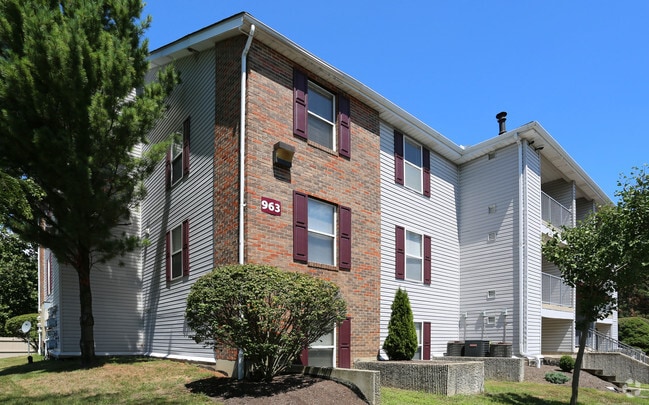 Office Building - Wilmington Court Apartments