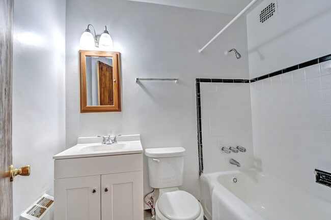 Photo - Chatham Grove