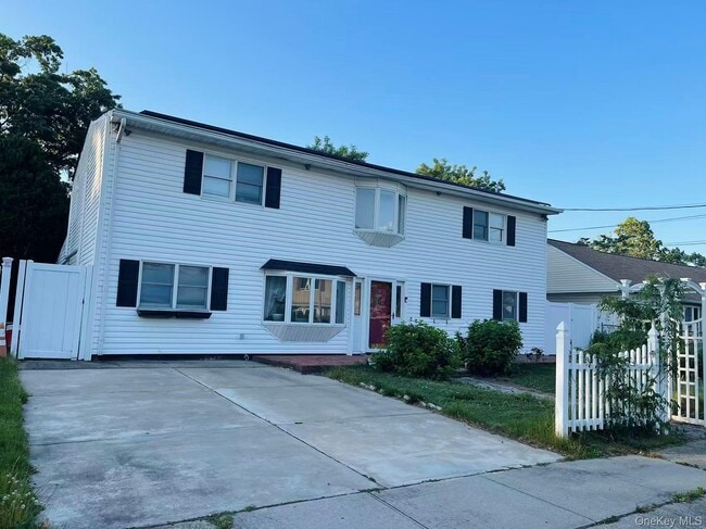 Photo - 12 Vernon St