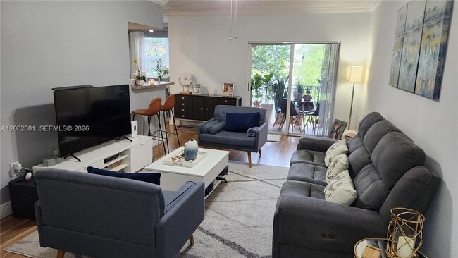 Building Photo - 11601 SW 2nd St Unit 21202