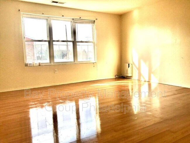 Photo - 3401 Arthur St Unit #2