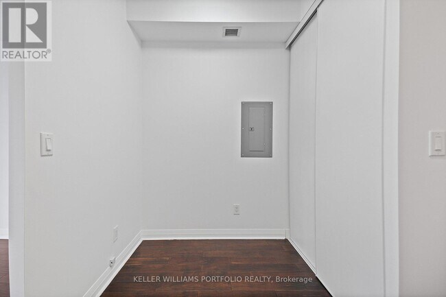 Photo - 220 Victoria St Unité 1002