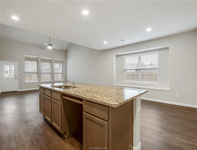 Photo - "Charming 4-Bed Retreat with Spacious Living in Bryan, TX – Your Perfect Home Awaits!"