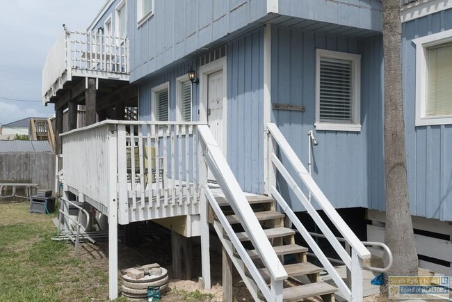 Photo - 2615 Gulf Blvd