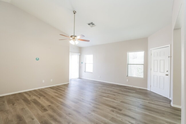 Photo - 6350 W Hilton Ave