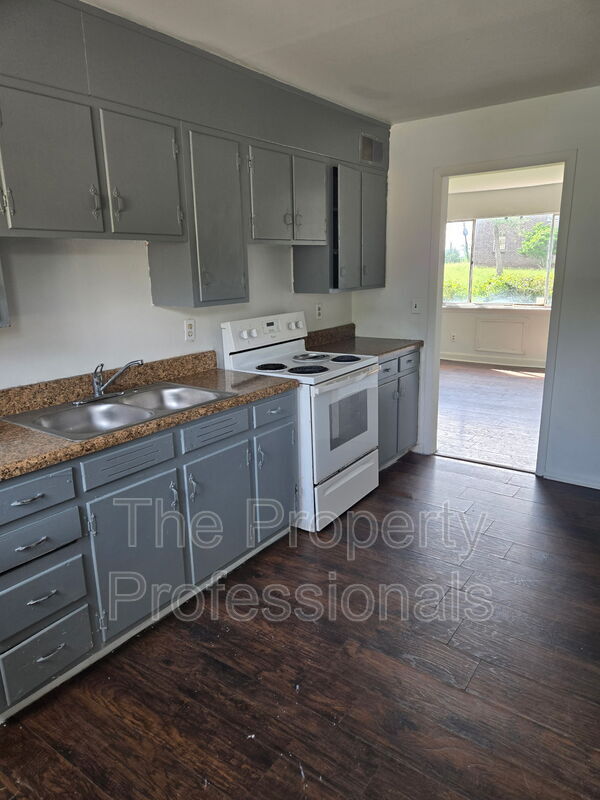Photo - 7719 7th Ave S