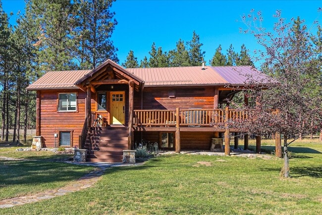 Photo - 886 Garrison Dr