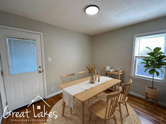 Photo - Charming 3 Bedroom 1 Bathroom now available for rent