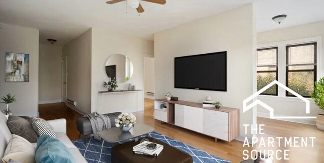 Photo - 3755 N Pine Grove Ave