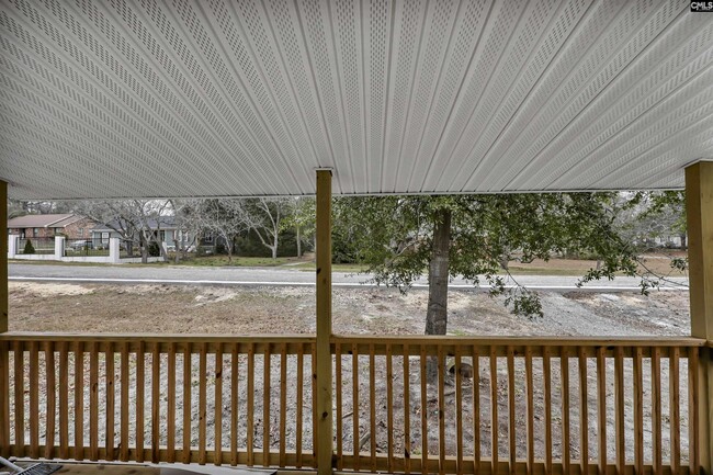 152 Robin Rd