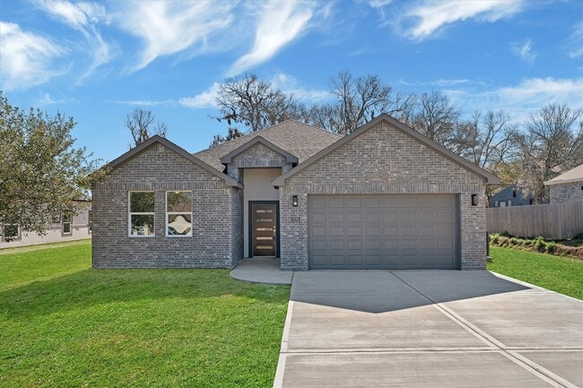 Building Photo - 939 Lake View Dr Rental