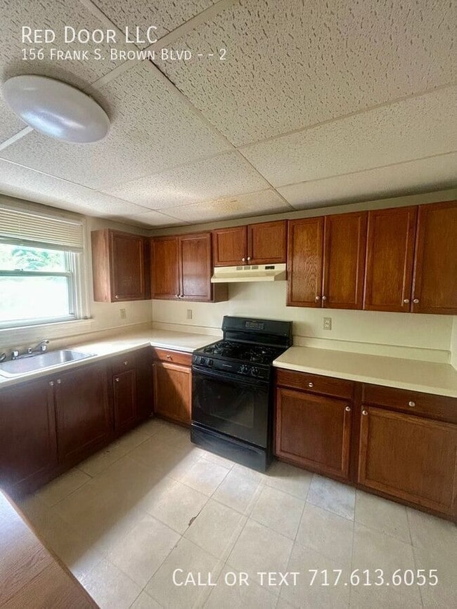 Building Photo - 156 Frank S. Brown Blvd Unit 2