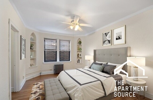 Photo - 4827 N Damen Ave