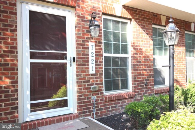 Photo - 7221 Greenfitch Wy