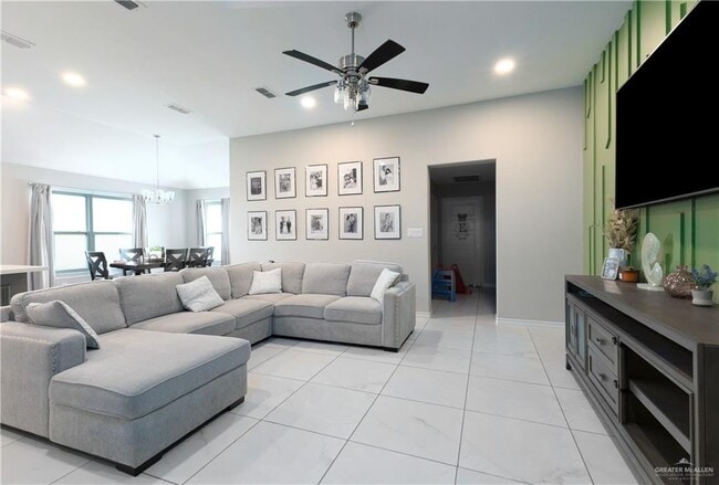 Photo - 12 N 26th St