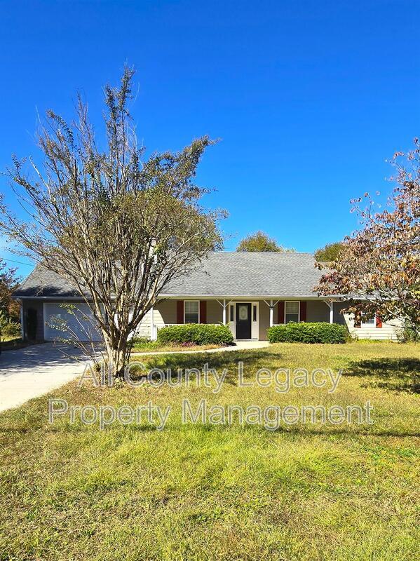 Building Photo - 155 Hope Hollow Rd