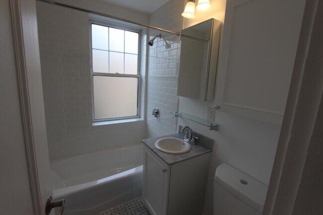 Photo - 3.0 bedroom in Cambridge Massachusetts 02138 Unit U1