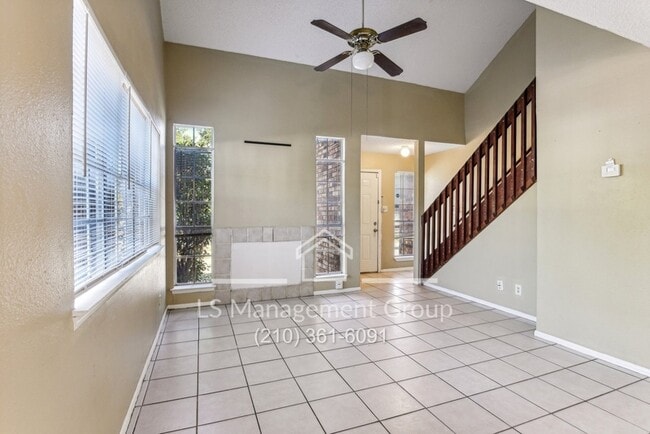 Photo - 6702 Windsor Hollow Dr