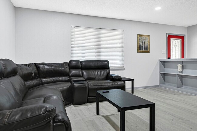 1806 Clayton Dr Unit SI ID1603449P