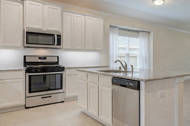 Photo - 30031 Willow Cove Ln