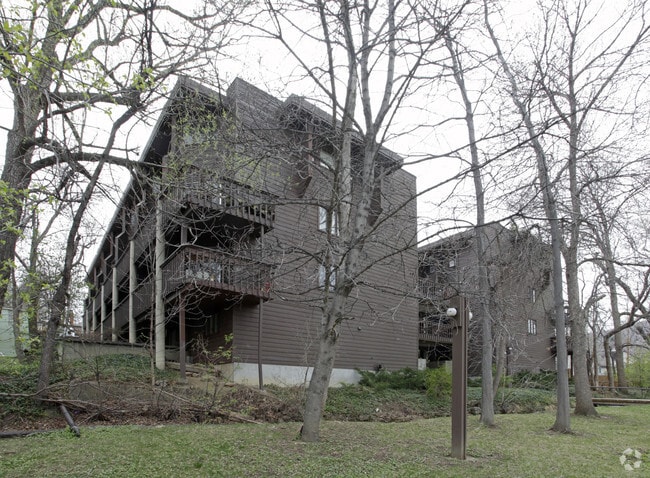 1000 Maxwell Ave - 1000 Maxwell Ave