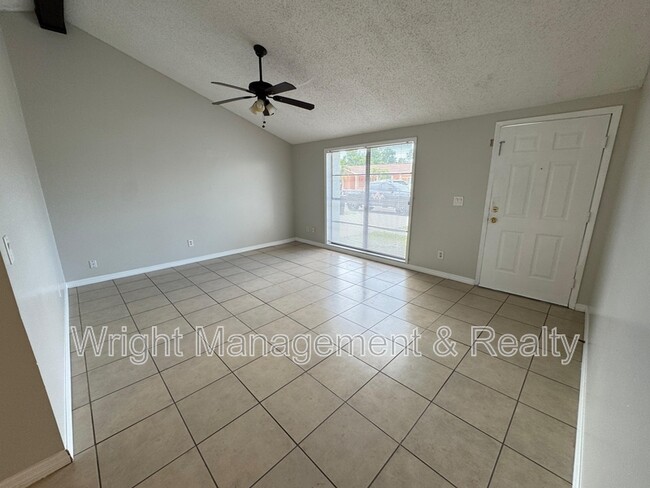 Photo - 9213 Maybury Ct
