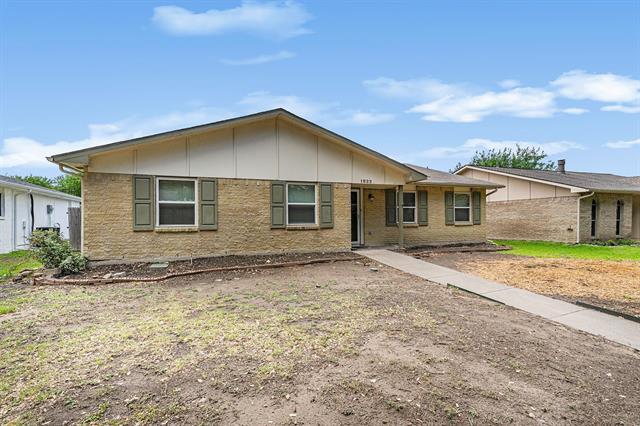 Photo - 1822 Chamberlain Dr